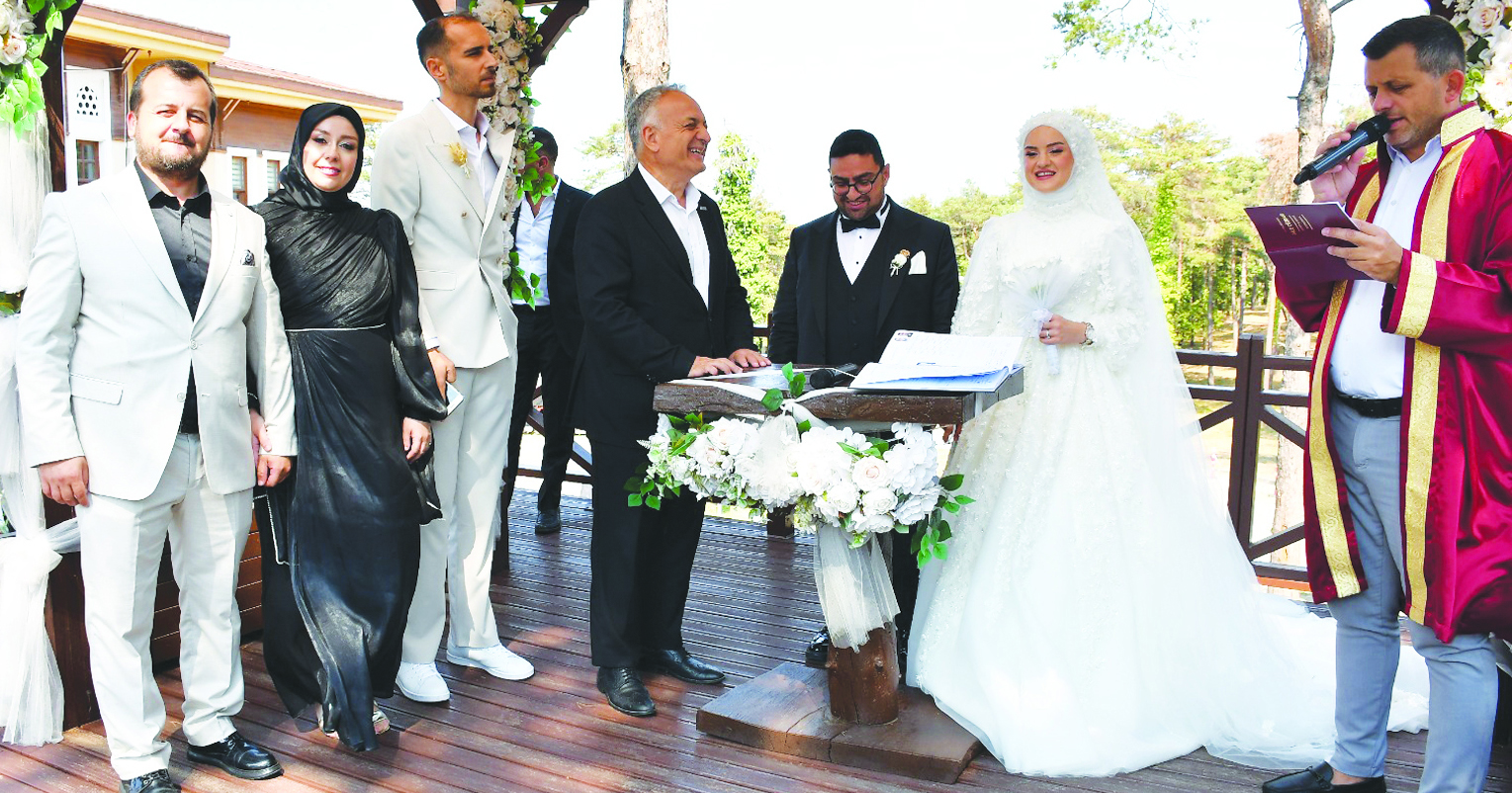 KARAGÜL & AYAZ   AİLELERİ’NİN MUTLU GÜNÜ