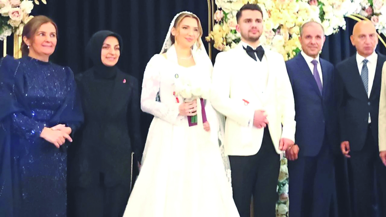 Kaynarca ve Ekmen Ailesi’nin mutlu günü