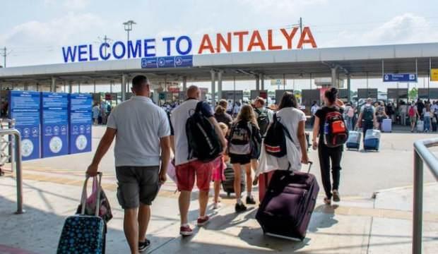 Antalya 2022’de 15 milyondan fazla turist bekliyor