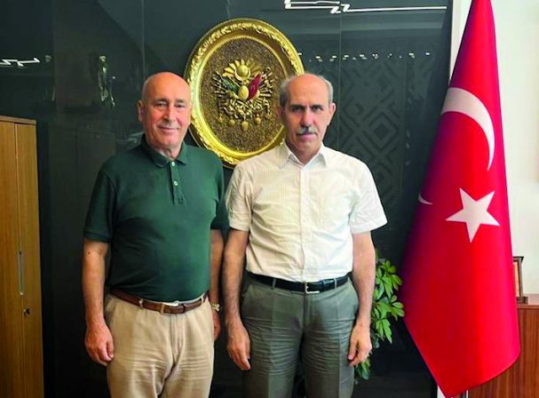 İSTANBULUN EN BÜYÜK ŞEHİR HASTANESİ BAŞHEKİMİNE ZİYARET